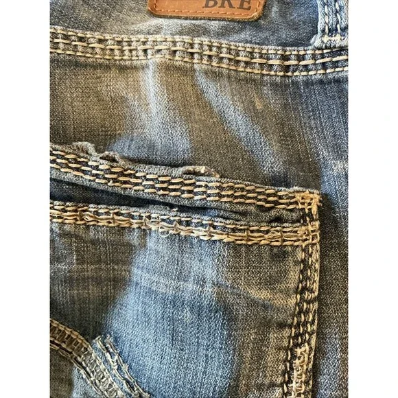 BKE Buckle Tyler Jean Shorts Mens Size 33 Blue Denim Embroidered Light Wash 12" - Picture 2 of 11